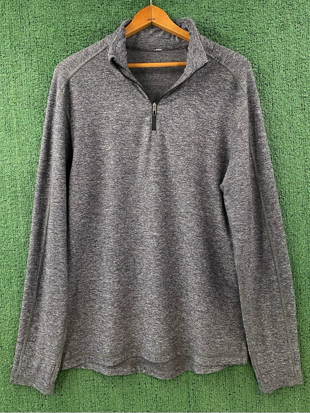 Lululemon Surge 1/4-Zip Heather Grey Long Sleeve Pullover Shirt Men’s SZ Medium